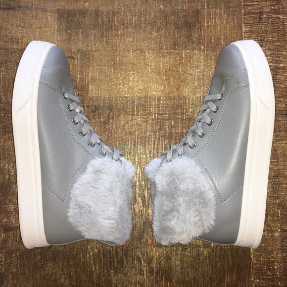 Koolaburra by UGG Sundell Fuzz Chukka Boot Womens 9 Gray White Wild Dove Fur - Picture 7 of 10